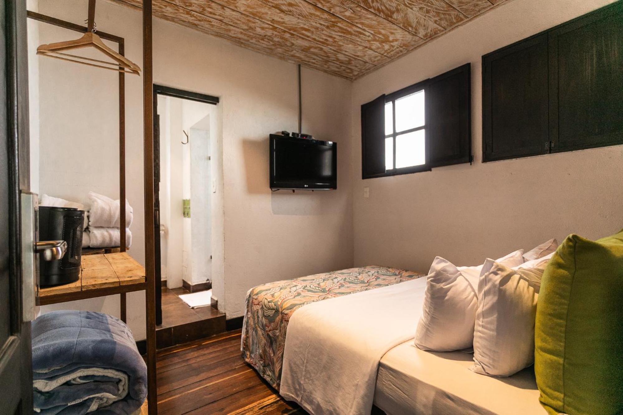 Hotel Termales Del Ruiz Gallinazo  Zimmer foto